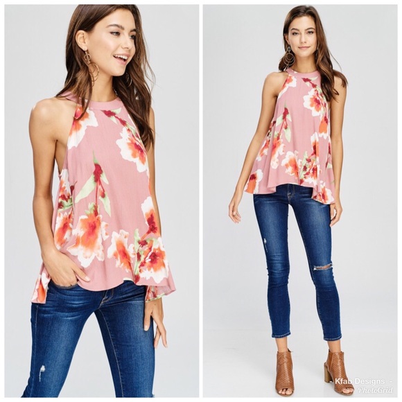 LAST ONE! 🌸💝 Stunning Blush/Mango Floral Halter! - Picture 2 of 2